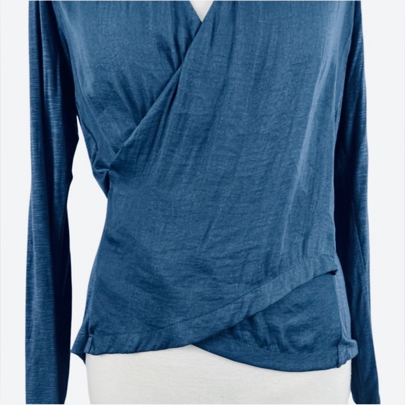Anthropologie DOLAN Faux Wrap Navy Long Sleeve Top. Size XL. SKU 48 - Picture 4 of 10